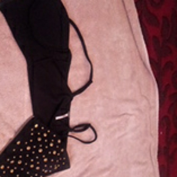 Top - Picture 2 of 3